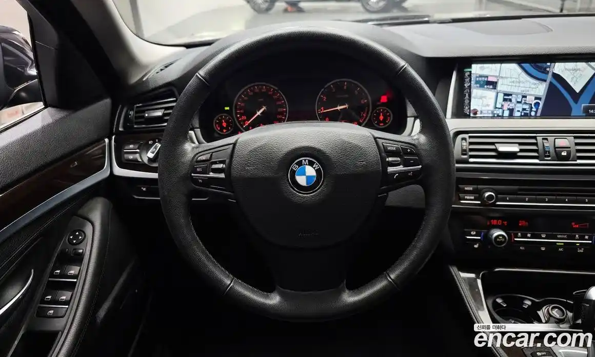 BMW 5 серия 2013 2.0 автомат (гидро), фото 13