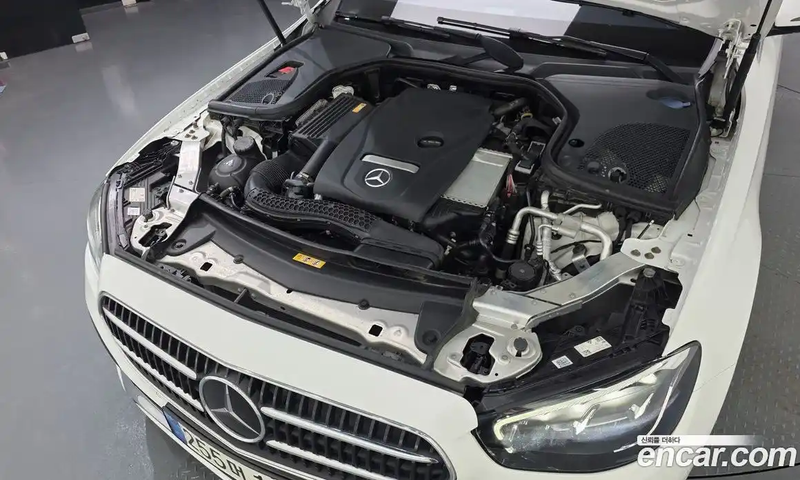 Mercedes-Benz E-Class 2021 2.0 автомат (гидро), фото 6