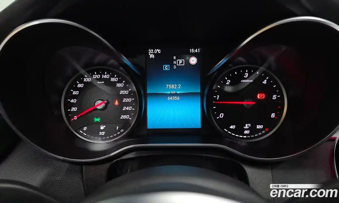 Mercedes-Benz C-Class 2019 1.9 гидро, фото 11 Mercedes-Benz C-Class 2019 1.9 гидро, фото 11