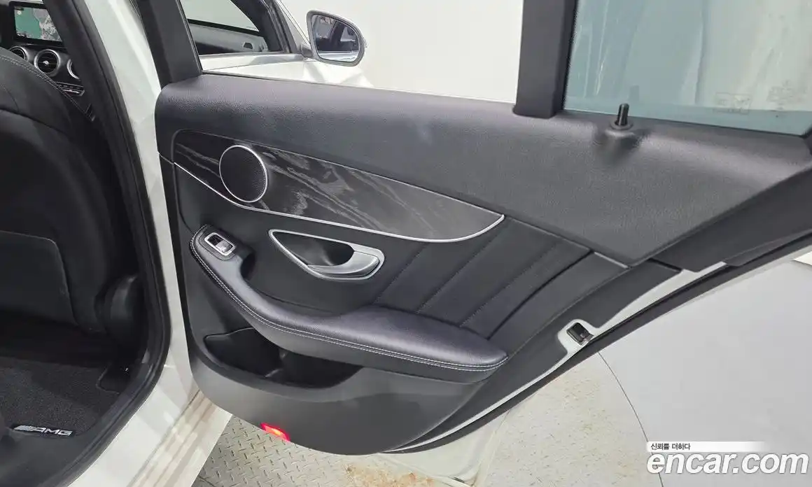 Mercedes-Benz C-Class 2019 1.9 гидро, фото 15 Mercedes-Benz C-Class 2019 1.9 гидро, фото 15
