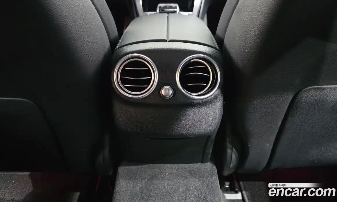 Mercedes-Benz C-Class 2019 1.9 гидро, фото 27 Mercedes-Benz C-Class 2019 1.9 гидро, фото 27