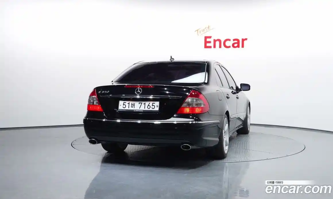 Mercedes-Benz E-Class 2009 3.5 автомат (гидро), фото 4