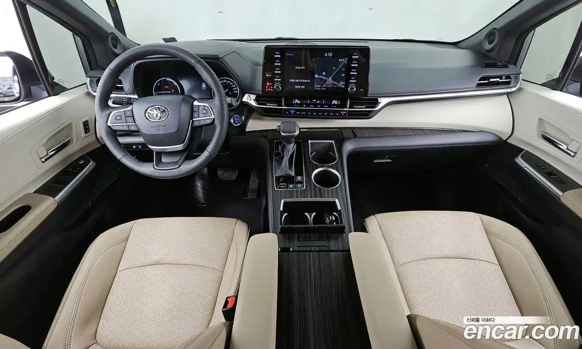 Toyota Sienna 2024 2.5 гидро, фото 10