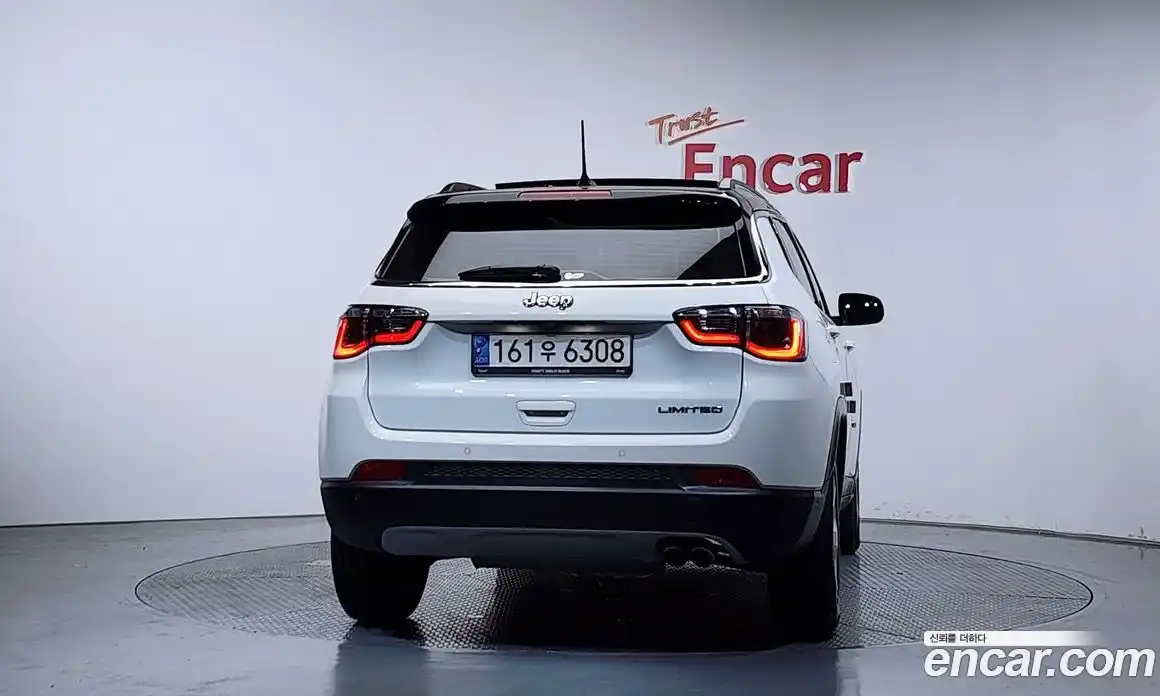 Jeep Compass 2021 2.4 автомат (гидро), фото 4