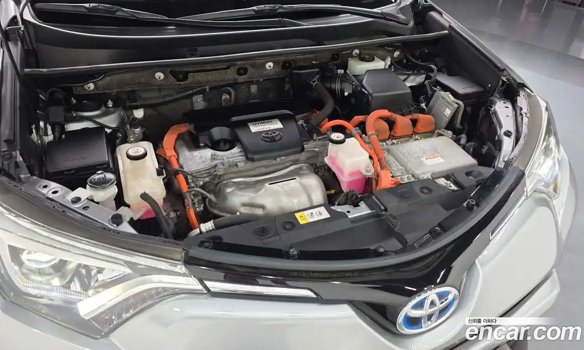 Toyota RAV4 2016 2.5 гидро, фото 6