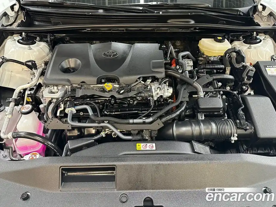 Toyota Camry 2025 2.5 вариатор, фото 6