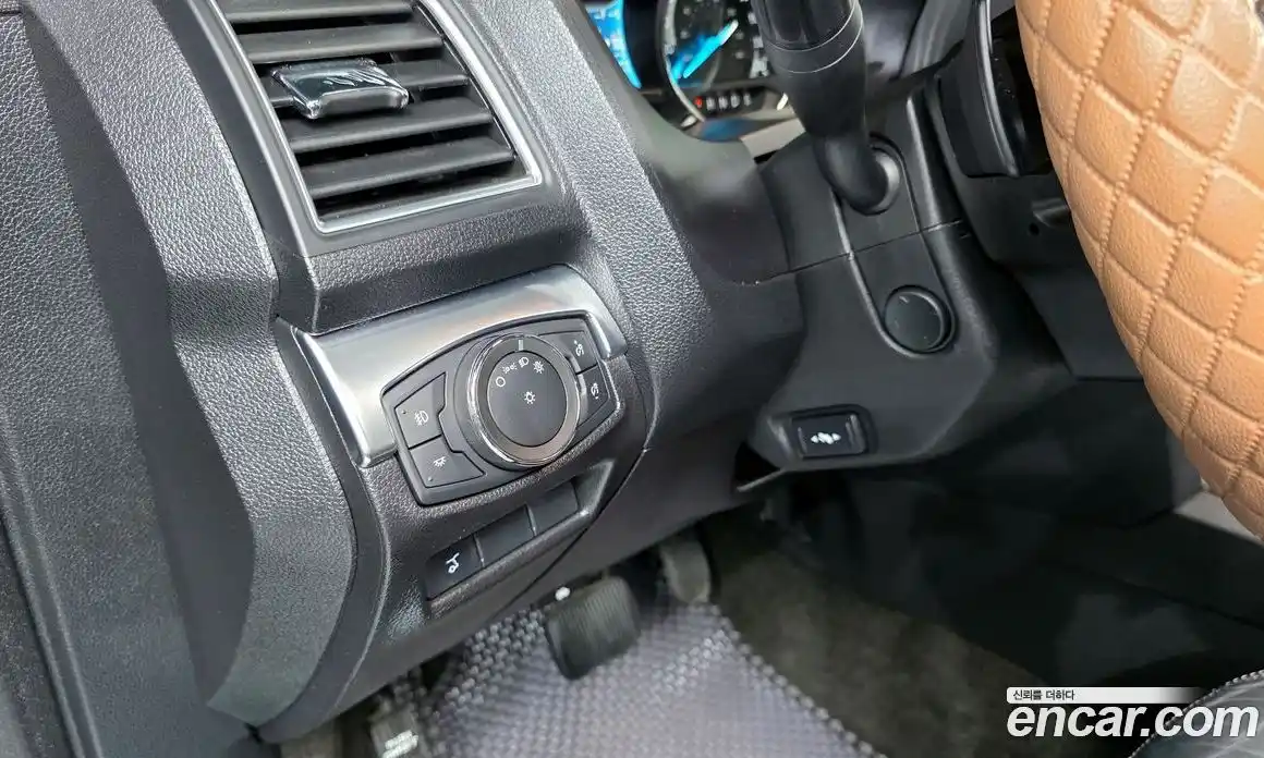 Ford Explorer 2017 2.3 автомат (гидро), фото 25