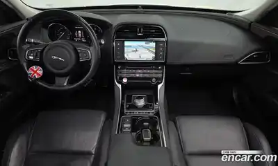 Jaguar XE 2016 2.0 гидро, миниатюра 7