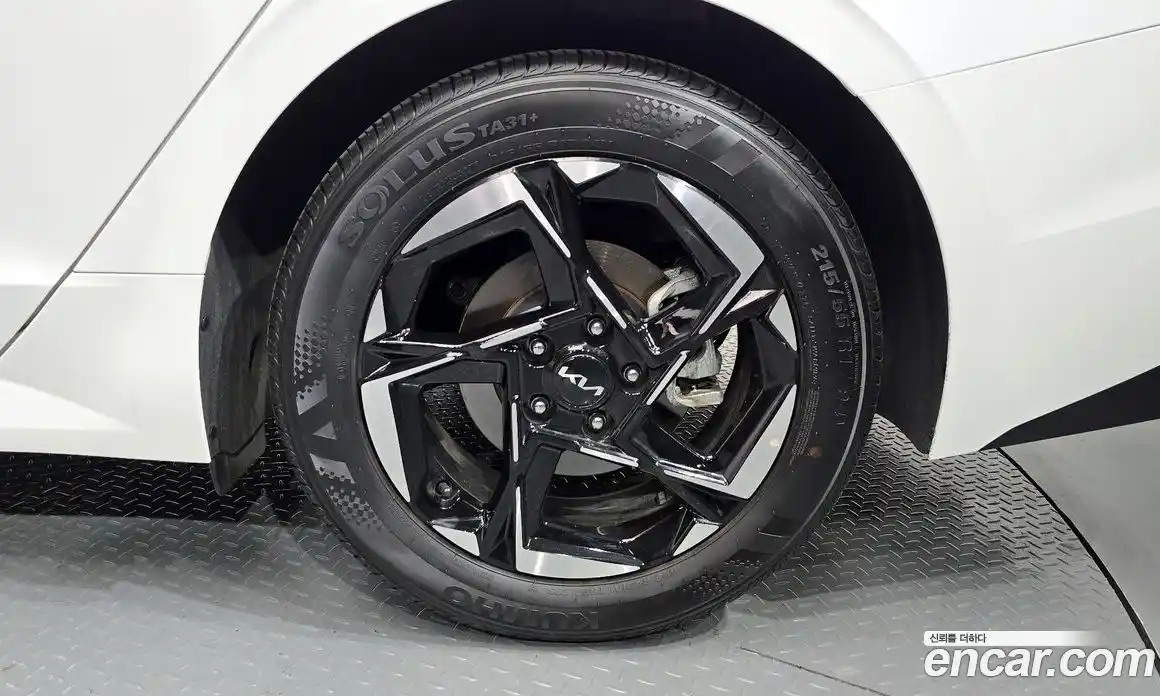 Kia K5 (Optima) 2025 1.6 автомат (гидро), фото 5