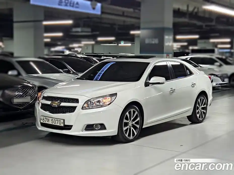 Chevrolet Malibu 2015 2.0 автомат (гидро), фото 1