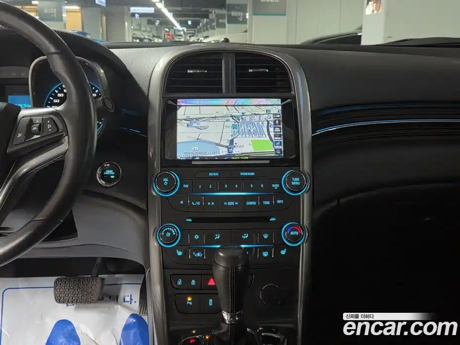 Chevrolet Malibu 2015 2.0 автомат (гидро), фото 15