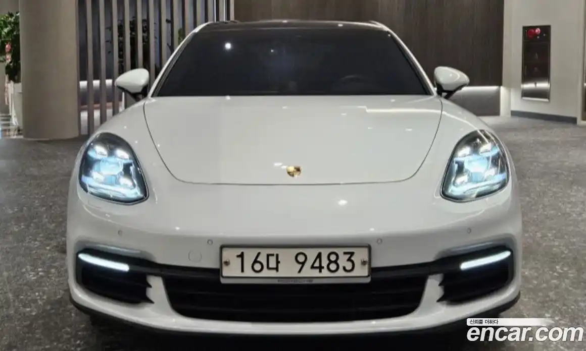 Porsche Panamera 2019 3.0 автомат (гидро), фото 3