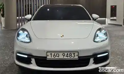 Porsche Panamera 2019 3.0 автомат (гидро), миниатюра 3