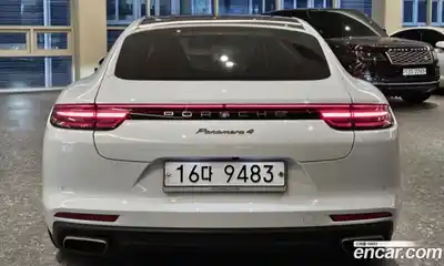 Porsche Panamera 2019 3.0 автомат (гидро), миниатюра 4