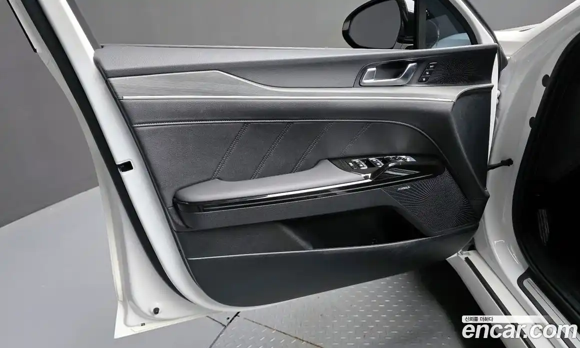 Kia K5 (Optima) 2024 1.6 автомат (гидро), фото 14