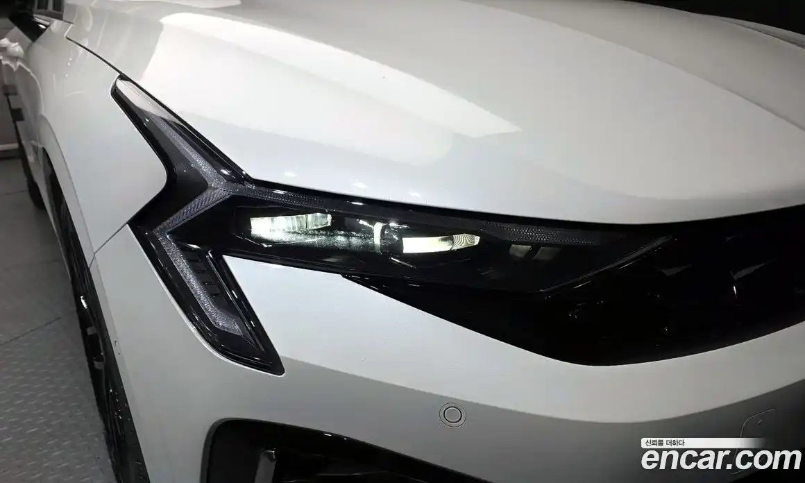 Kia K5 (Optima) 2024 1.6 автомат (гидро), фото 8