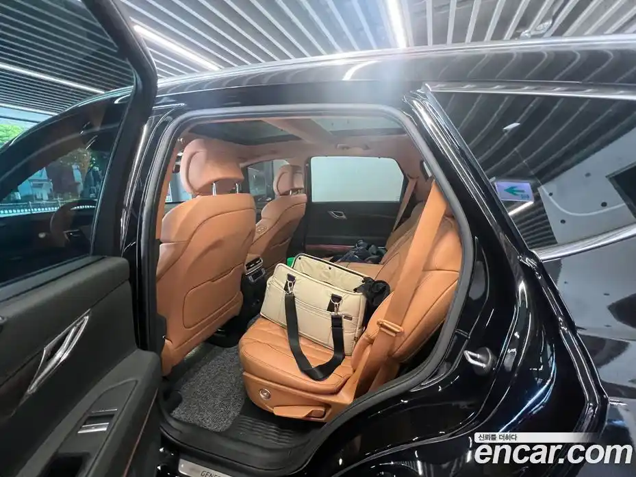 Genesis GV80 2025 2.5 автомат (гидро), фото 10