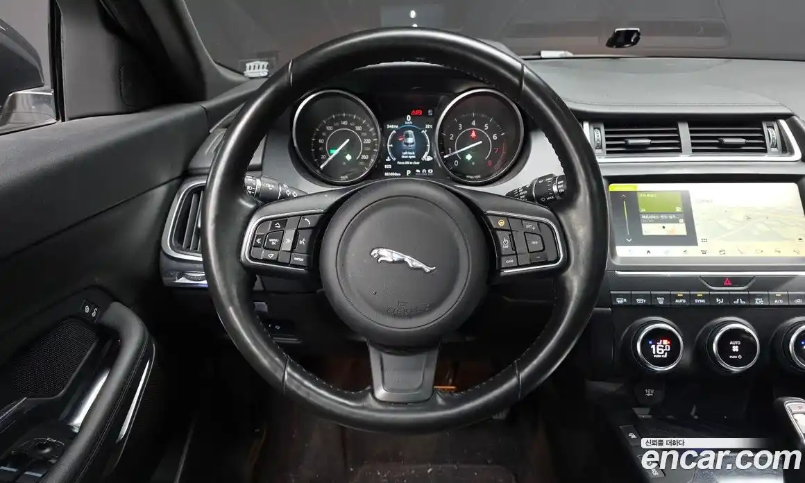 Jaguar E-Pace 2018 2.0 гидро, фото 19