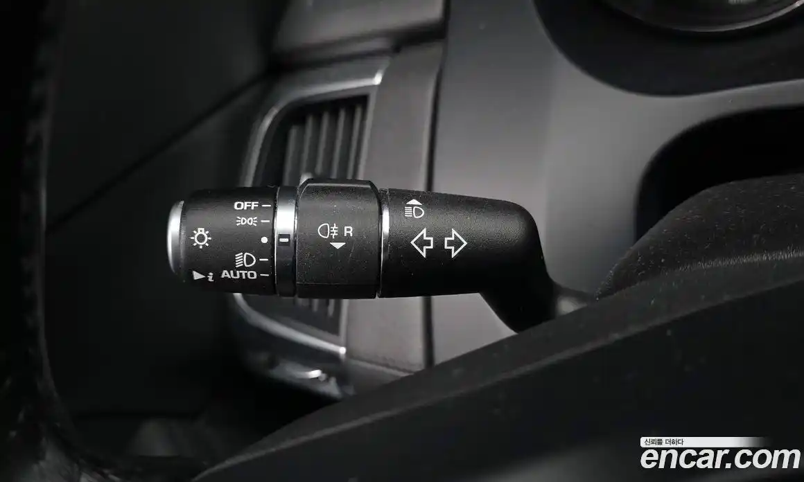 Jaguar E-Pace 2018 2.0 гидро, фото 30
