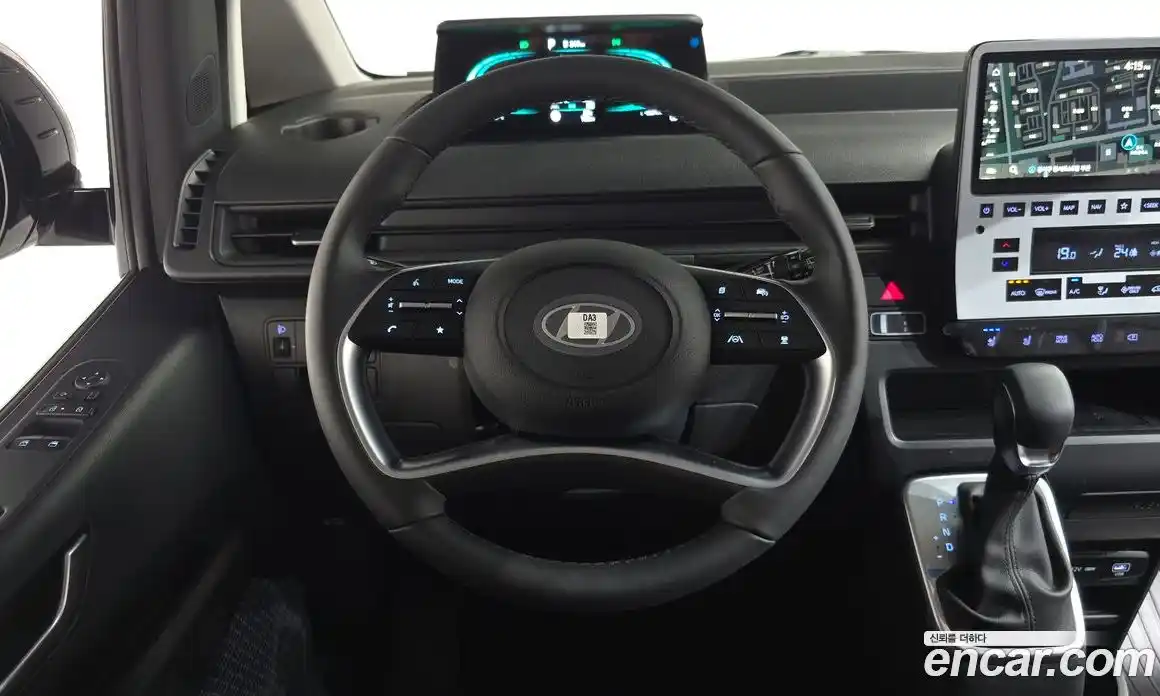 Hyundai Staria 2025 1.6 автомат (гидро), фото 18