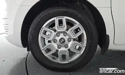 Hyundai Staria 2025 1.6 автомат (гидро), миниатюра 4