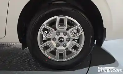 Hyundai Staria 2025 1.6 автомат (гидро), миниатюра 6