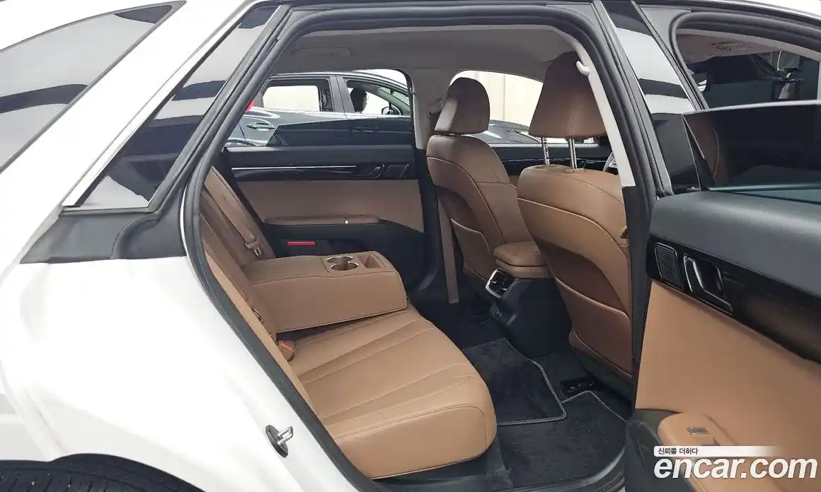 Hyundai Grandeur 2024 2.5 автомат (гидро), фото 18