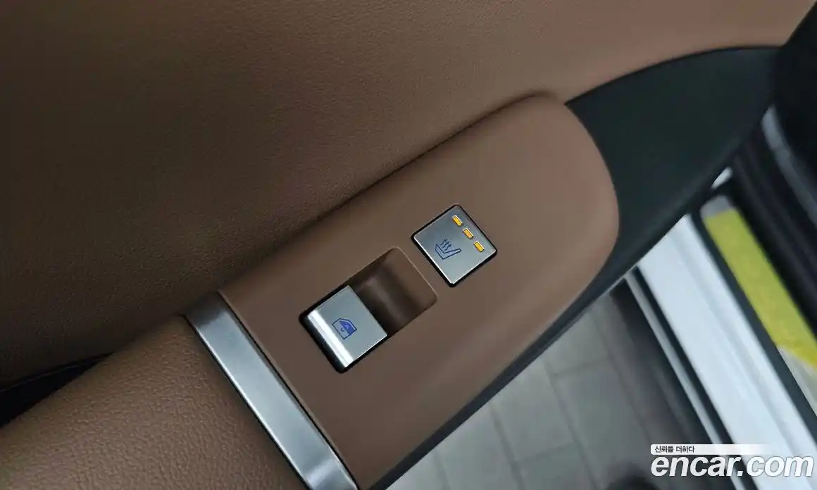 Hyundai Grandeur 2024 2.5 автомат (гидро), фото 25