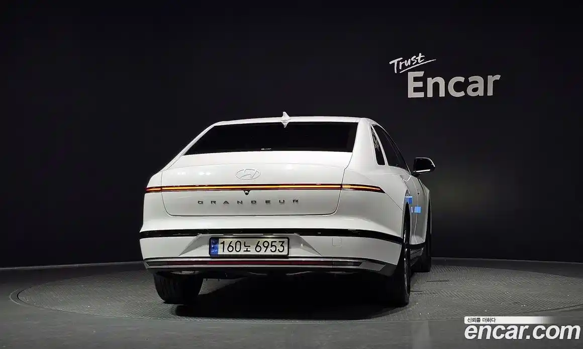 Hyundai Grandeur 2024 2.5 автомат (гидро), фото 4
