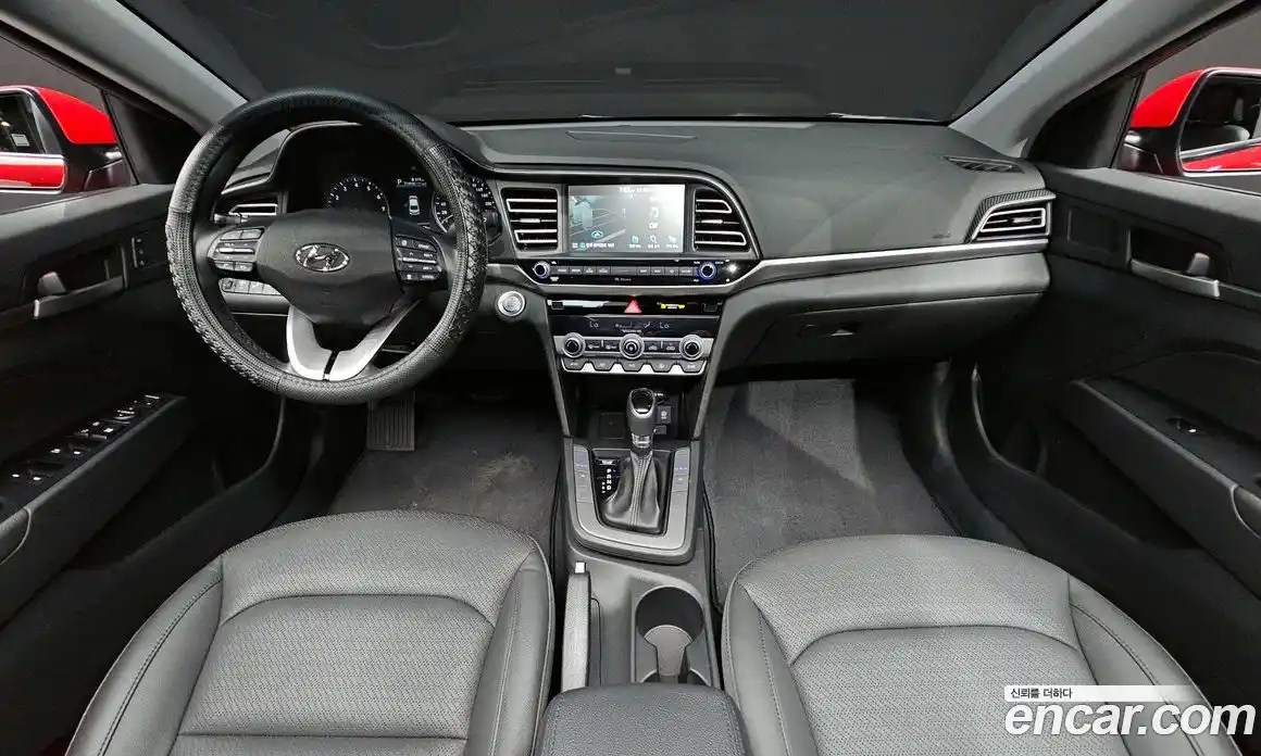 Hyundai Avante 2019 1.6 автомат (гидро), фото 7