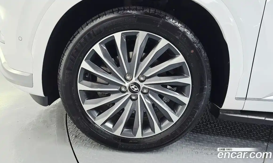 Hyundai Palisade 2023 3.8 автомат (гидро), фото 5