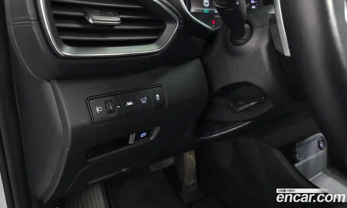 Hyundai Santa Fe 2023 2.2 автомат (гидро), фото 14
