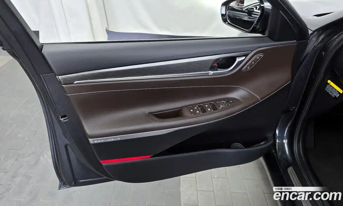 Hyundai Grandeur 2017 3.0 автомат (гидро), фото 14