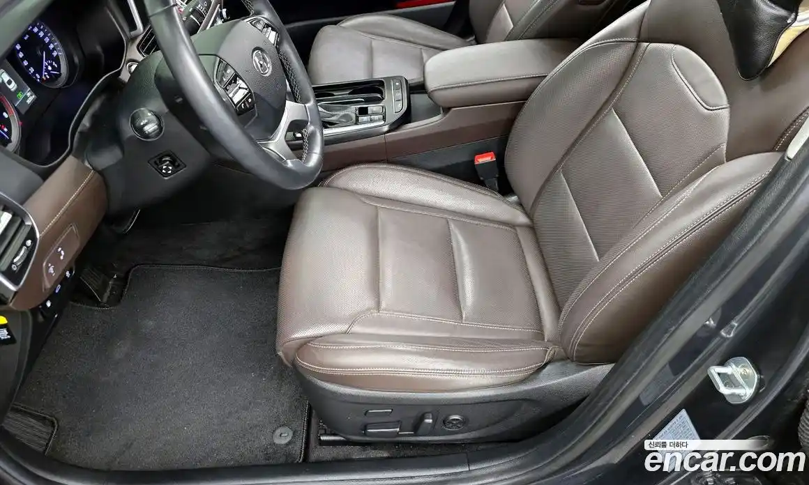 Hyundai Grandeur 2017 3.0 автомат (гидро), фото 29