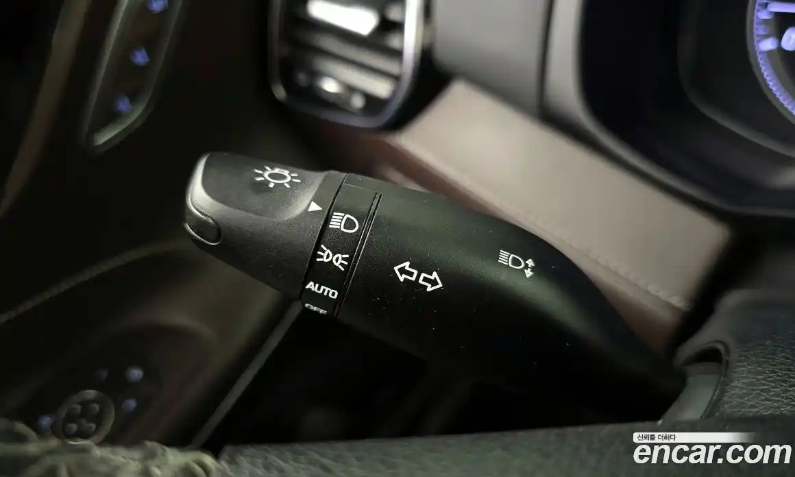 Hyundai Grandeur 2017 3.0 автомат (гидро), фото 30