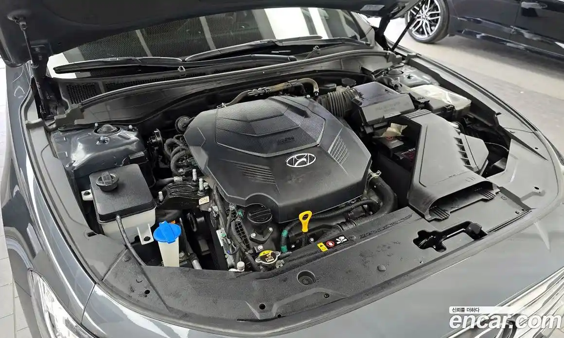 Hyundai Grandeur 2017 3.0 автомат (гидро), фото 6
