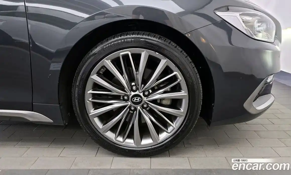 Hyundai Grandeur 2017 3.0 автомат (гидро), фото 7