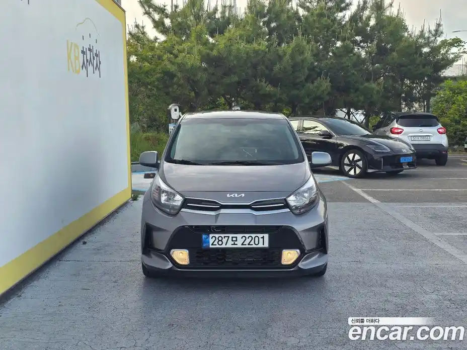 Kia Morning 2022 1.0 автомат (гидро), фото 3