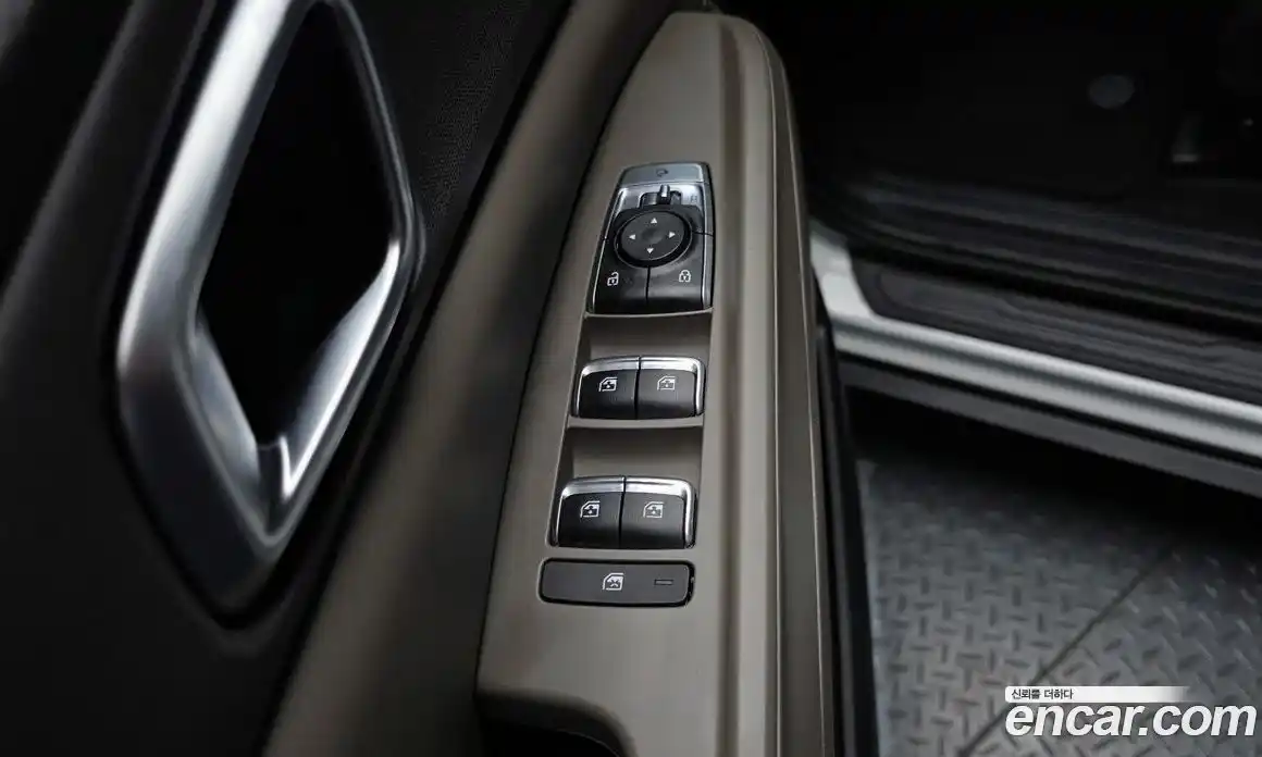 Kia Carnival 2025 1.6 автомат (гидро), фото 14
