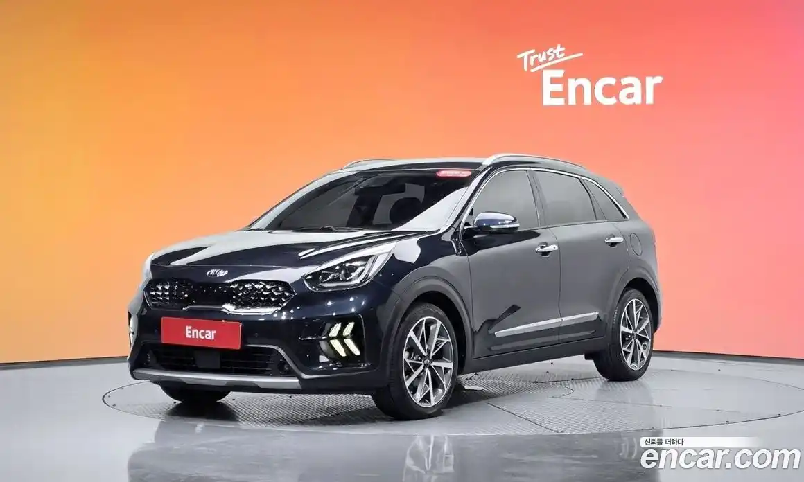 Kia Niro 2020 1.6 автомат (гидро), фото 33