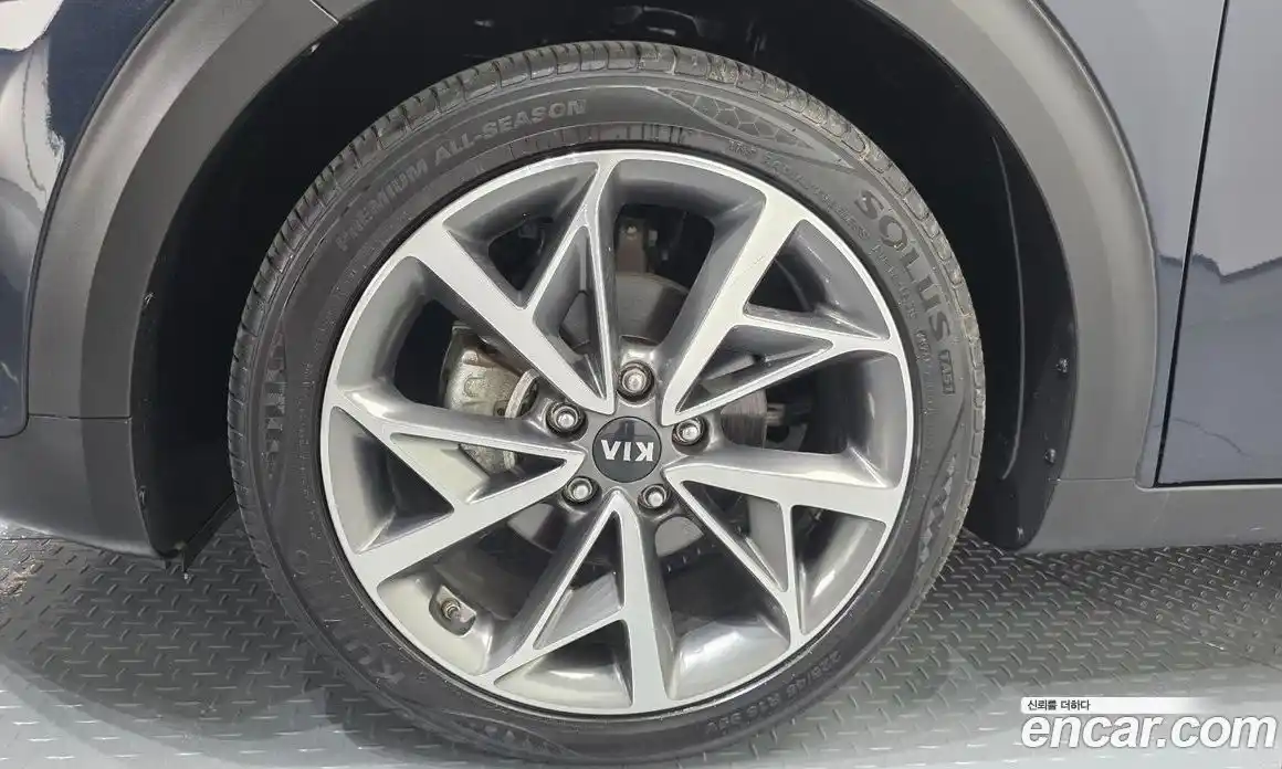 Kia Niro 2020 1.6 автомат (гидро), фото 4