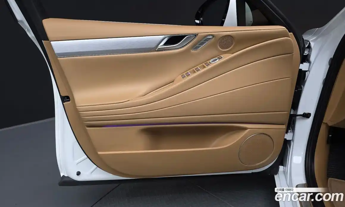 Genesis G80 2025 2.5 автомат (гидро), фото 14
