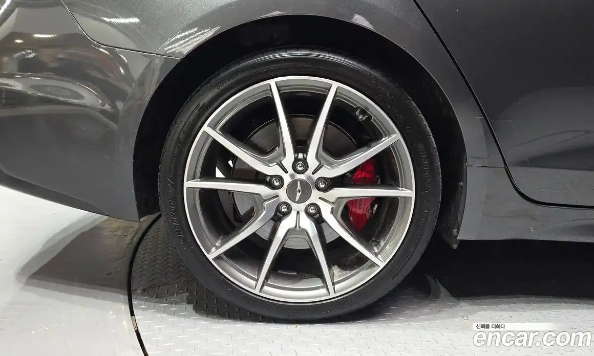 Genesis G70 2019 2.0 автомат (гидро), фото 5