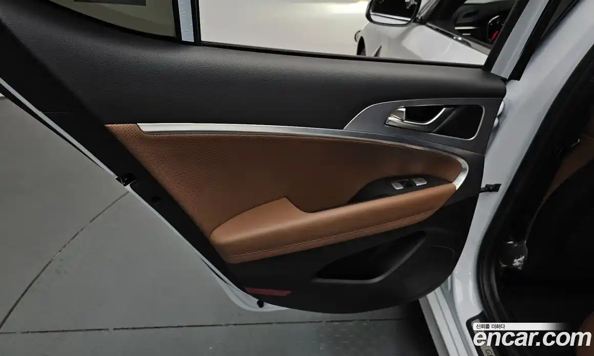 Genesis G70 2017 2.0 автомат (гидро), фото 14