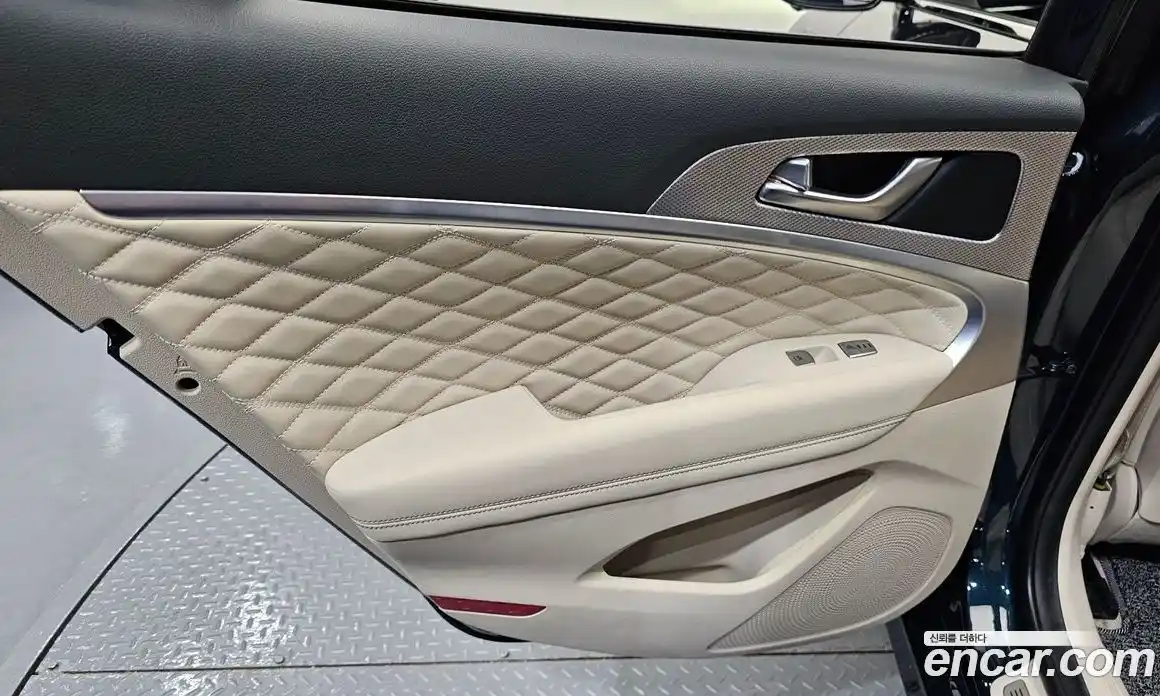 Genesis G70 2021 2.0 автомат (гидро), фото 15