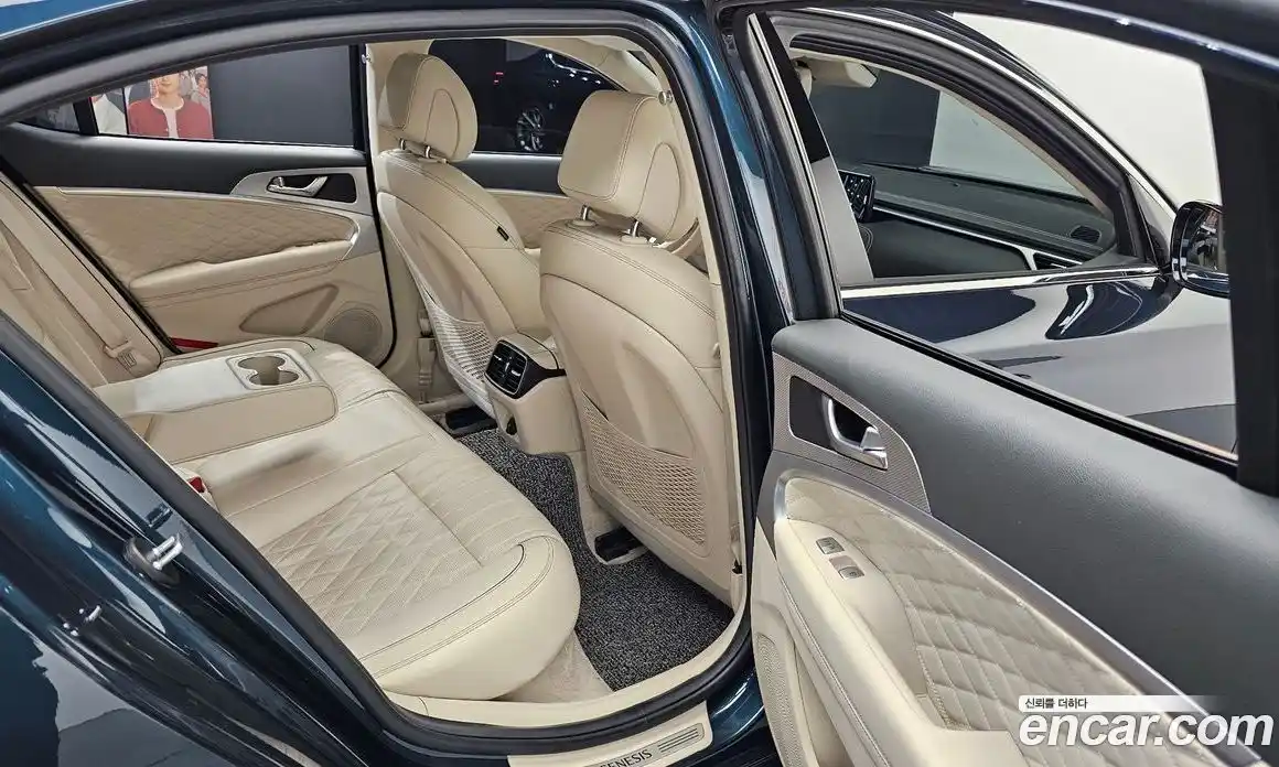 Genesis G70 2021 2.0 автомат (гидро), фото 17