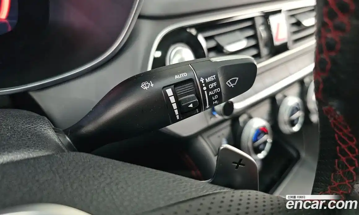Genesis G70 2019 3.3 автомат (гидро), фото 28