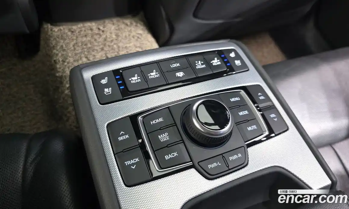 Genesis G80 2017 3.3 автомат (гидро), фото 19 Genesis G80 2017 3.3 автомат (гидро), фото 19