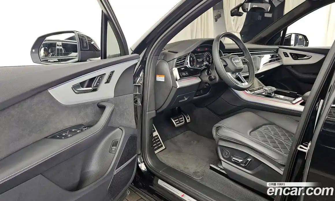 Audi Q7 2024 3.0 автомат (гидро), фото 13