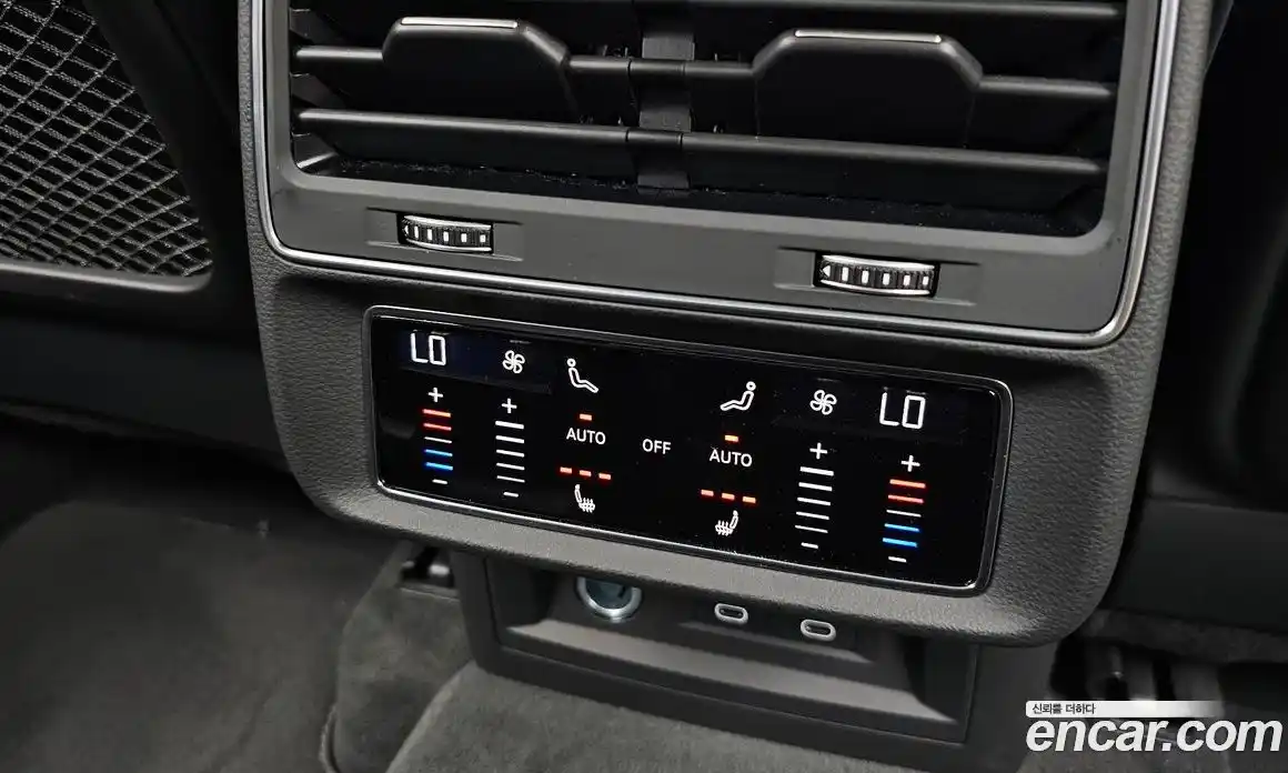 Audi Q7 2024 3.0 автомат (гидро), фото 25